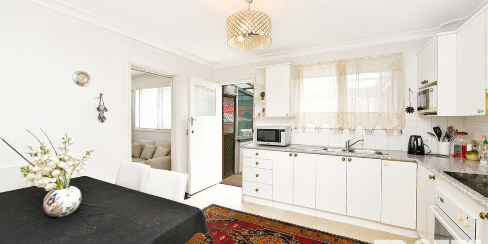 99 Rawson Road Guildford