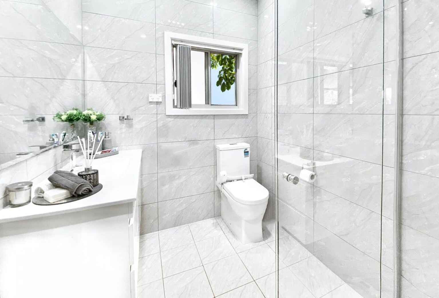 17 Orchid Road Guildford