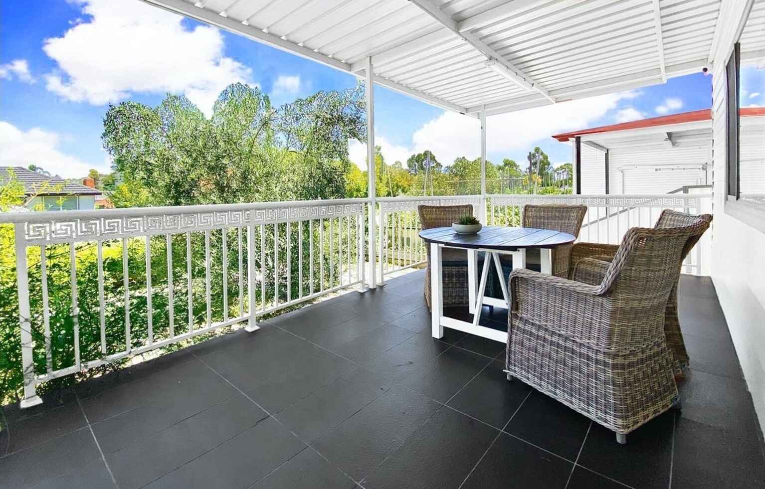 17 Orchid Road Guildford