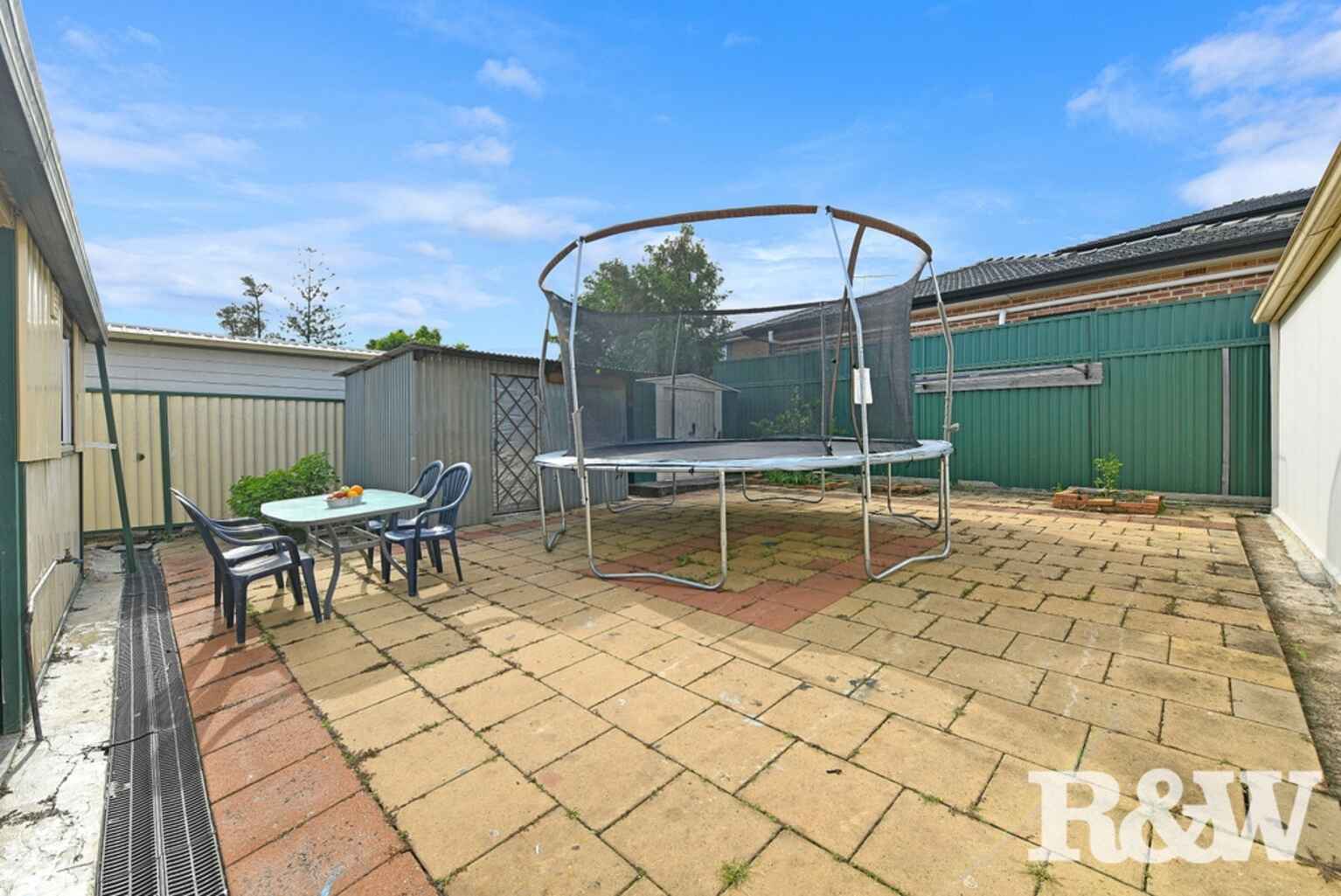 17 Orchid Road Guildford