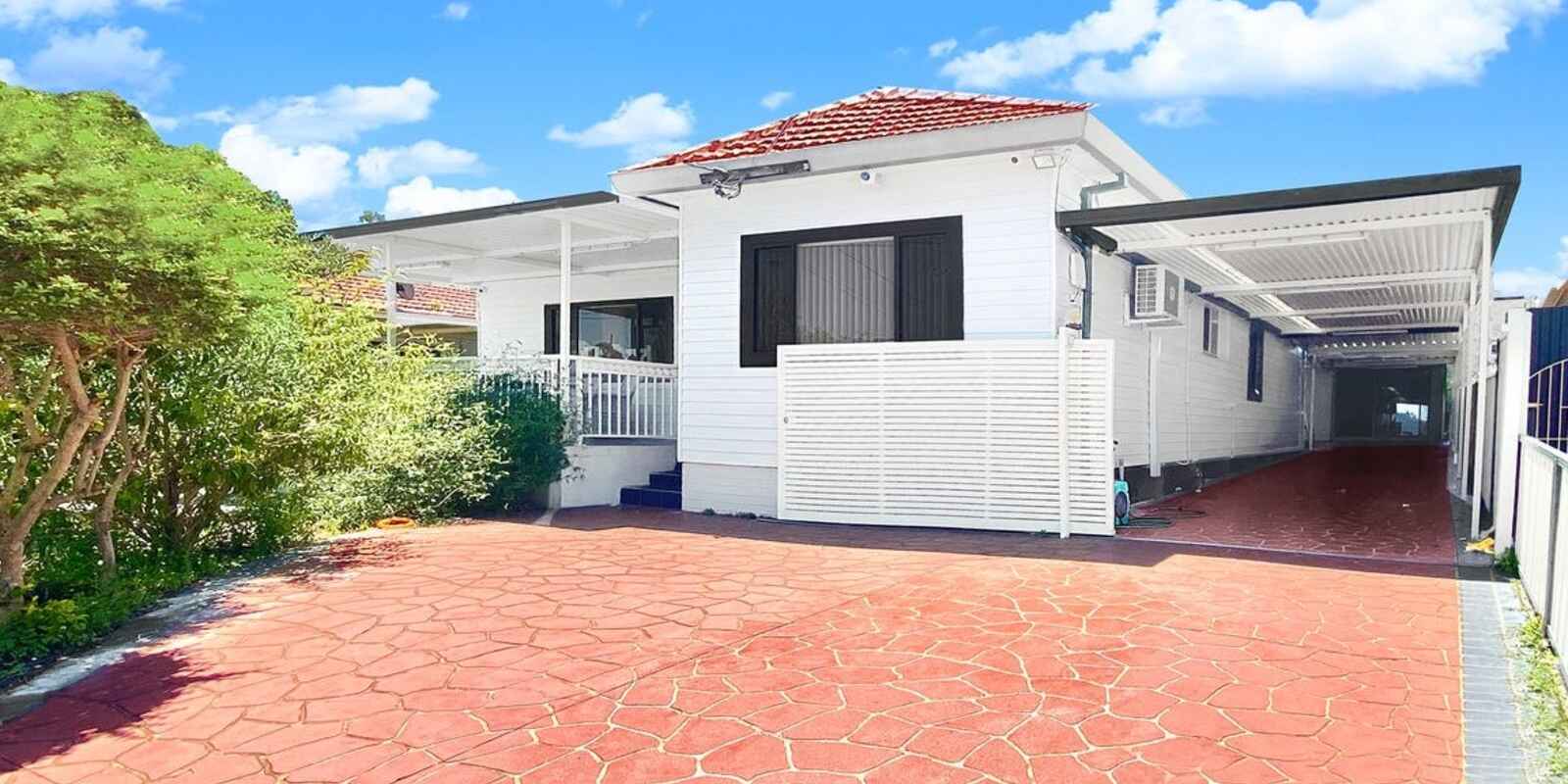 17 Orchid Road Old Guildford