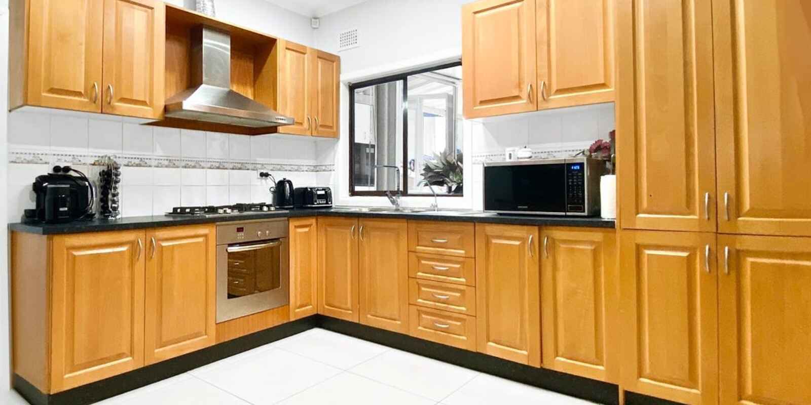 17 Orchid Road Old Guildford