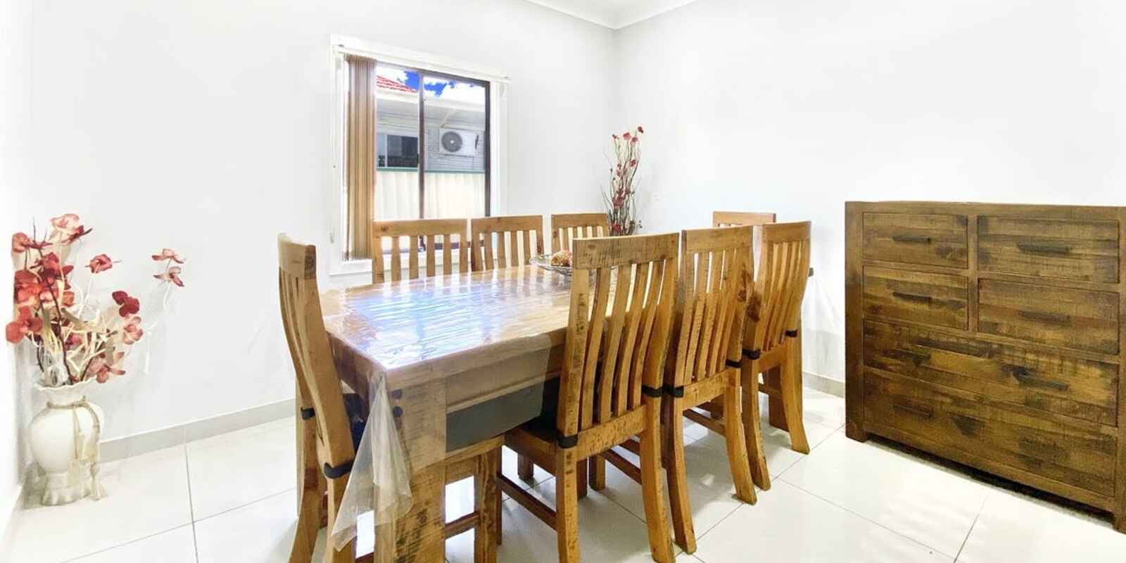 17 Orchid Road Old Guildford
