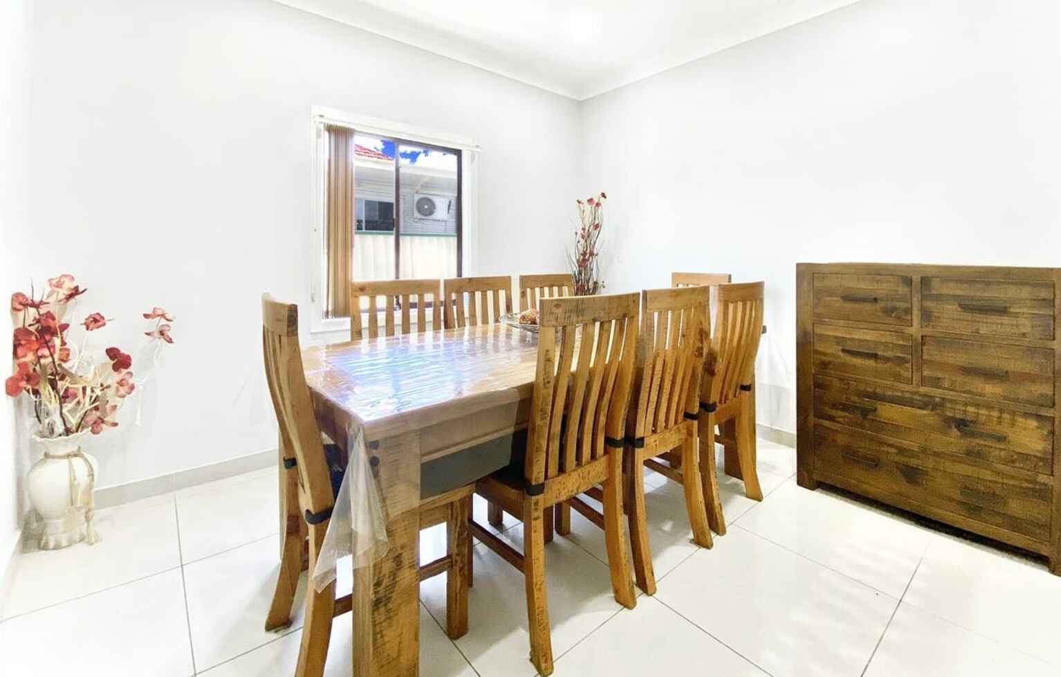 17 Orchid Road Old Guildford