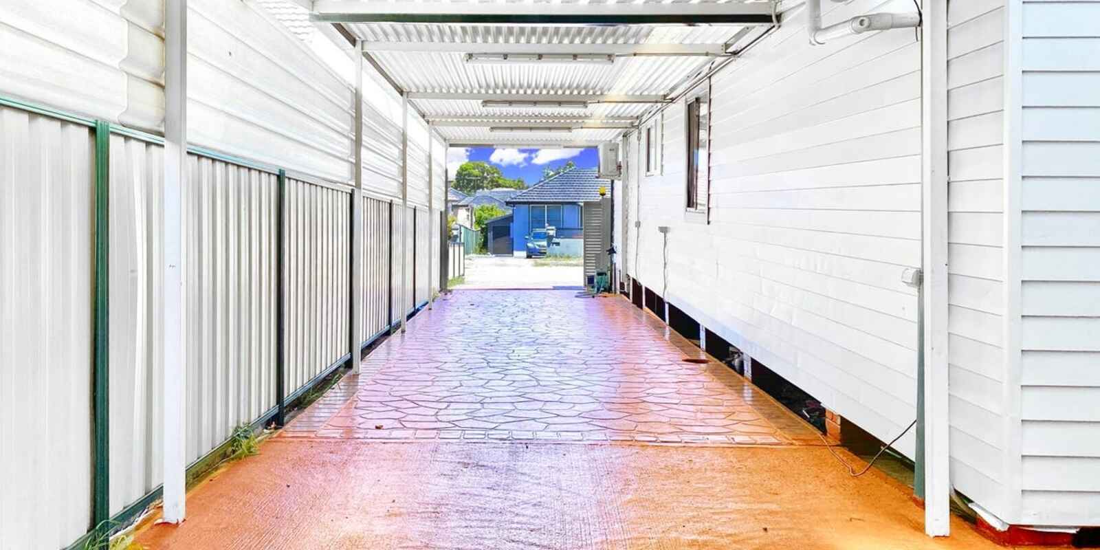 17 Orchid Road Old Guildford