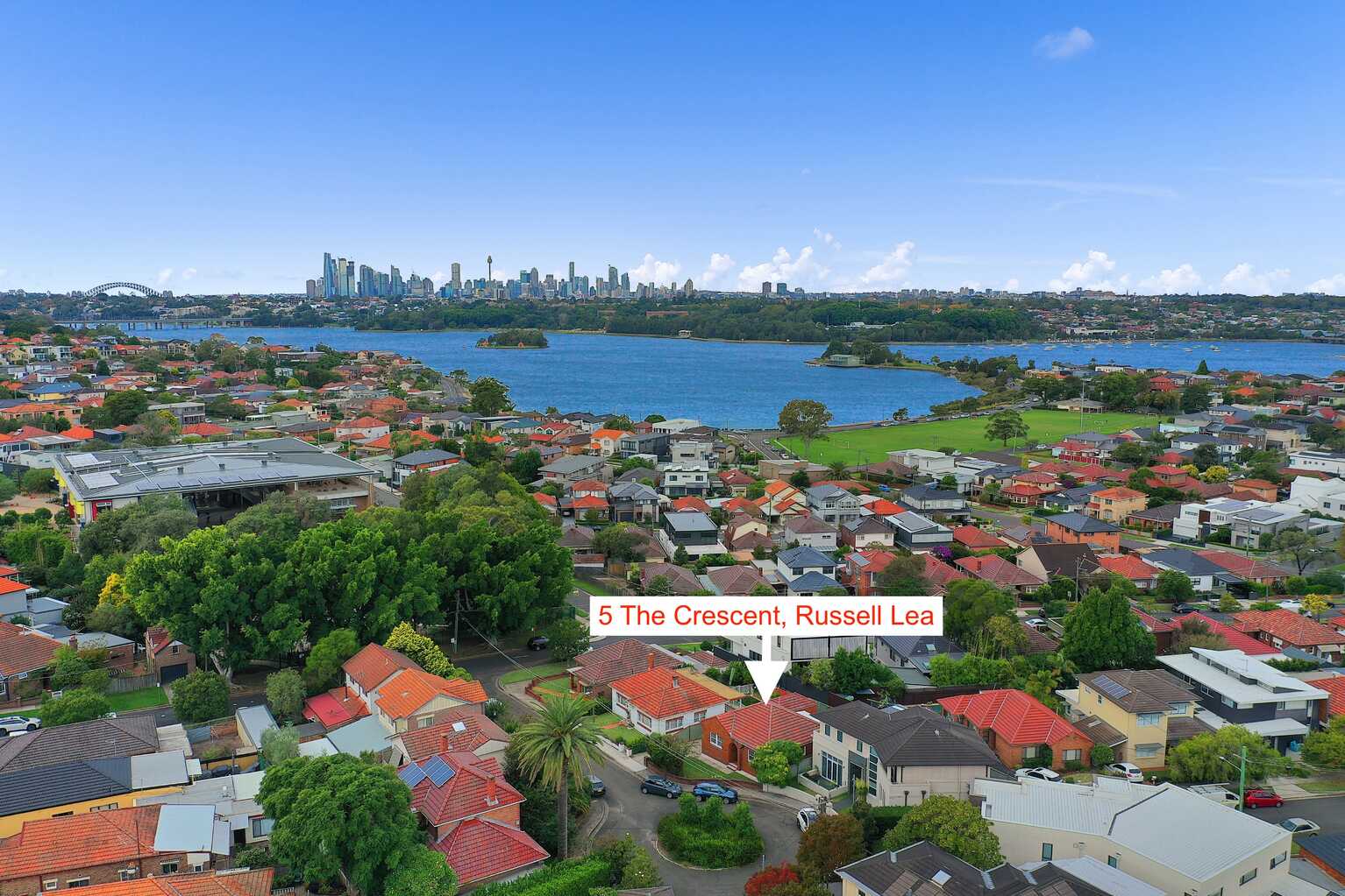 5  The Crescent  Russell Lea