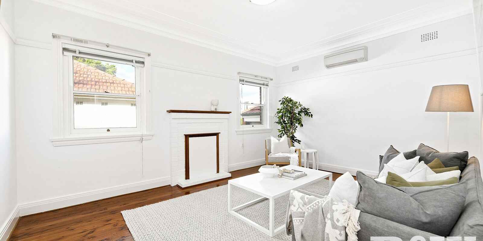 5  The Crescent  Russell Lea