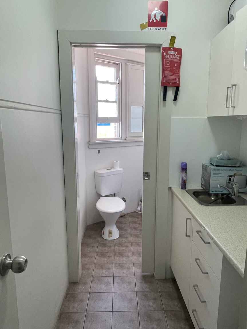 2 Auburn Road Auburn