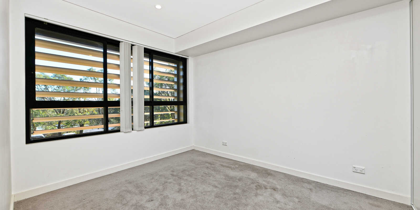 18/21 Bay Drive  Meadowbank